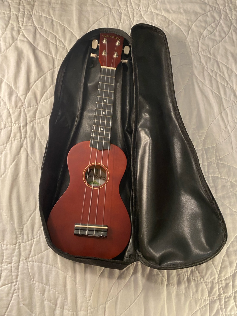 Mahogany Diamond Head Ukulele 🎶✨